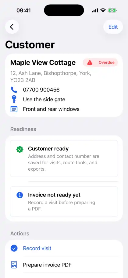 Pane Planner customer detail screen showing formatted address, contact number, visit actions and history